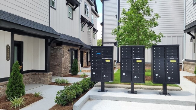 Building Photo - NEW BUILD DELUXE CONDO IN WEST MIDTOWN ATLANTA