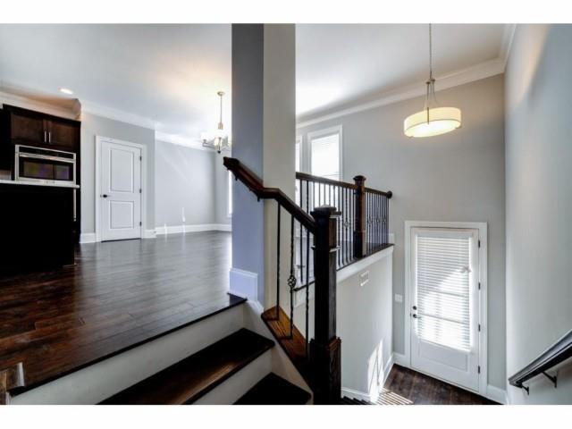Foto del edificio - 1295 Linden Ct