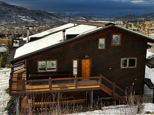 Ubicado en la montaña de esquí - 2592 Anthonys Cir