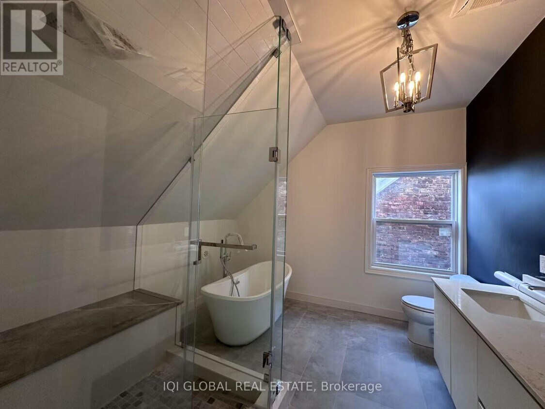 Photo du bâtiment - 475 Ossington Ave