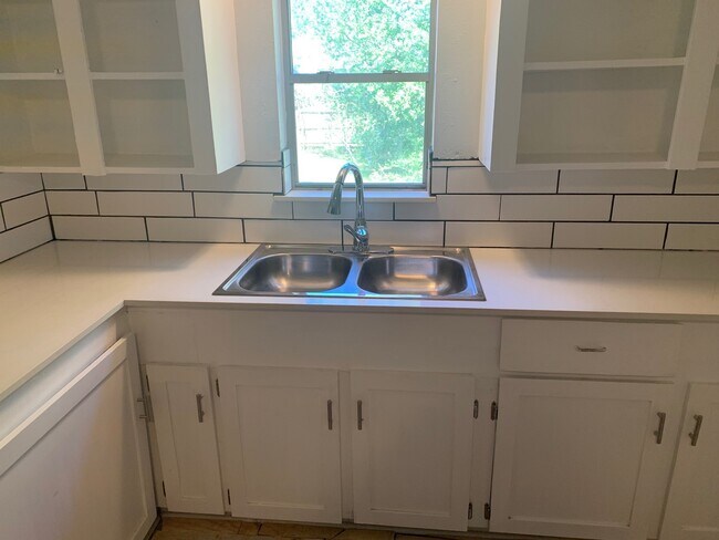 Foto del edificio - 2306 28th Ave N