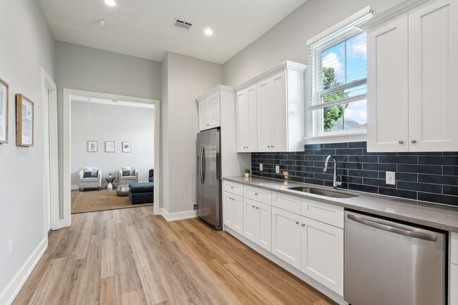 Photo - 7417 Burthe Street Apartment