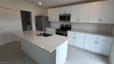 Building Photo - 3809 20th St SW