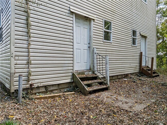 Foto del edificio - 740 Fern St