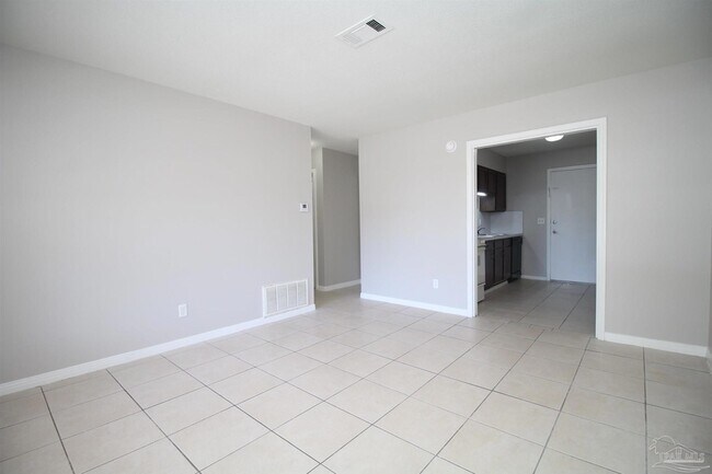 Foto del edificio - 10151 Guidy Ln