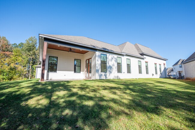 Foto del edificio - 55 Greystone Ct