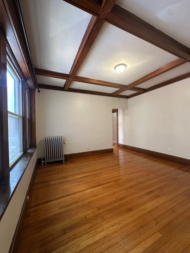 Building Photo - 1376 Commonwealth Ave