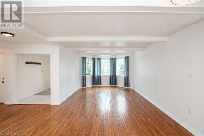 Building Photo - 358 E 43rd St