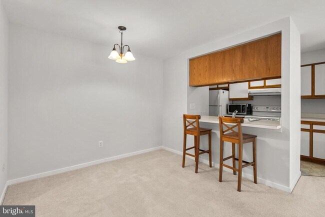 Foto del edificio - 9874 Hellingly Pl