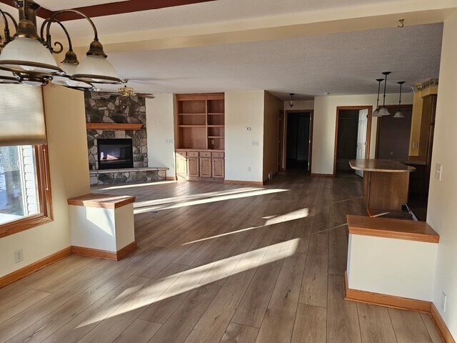 Sala de estar - 1009 Woodland St SW