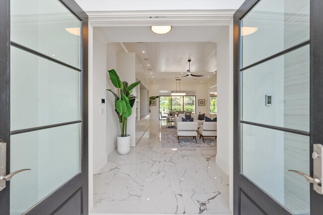 Foto del edificio - 3221 Blue Cypress Ln