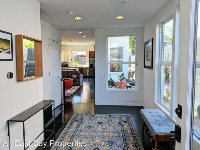 Building Photo - 3 br, 2 bath House - 1021 55th Street