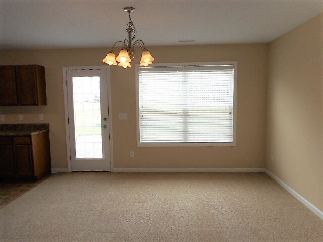 Building Photo - 1308 Silver Drive