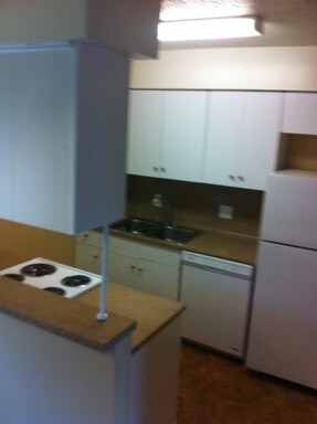 Building Photo - 2211 Richcreek Rd