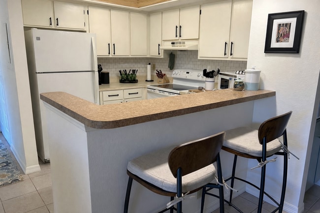 Foto del edificio - 19505 Quesada Ave