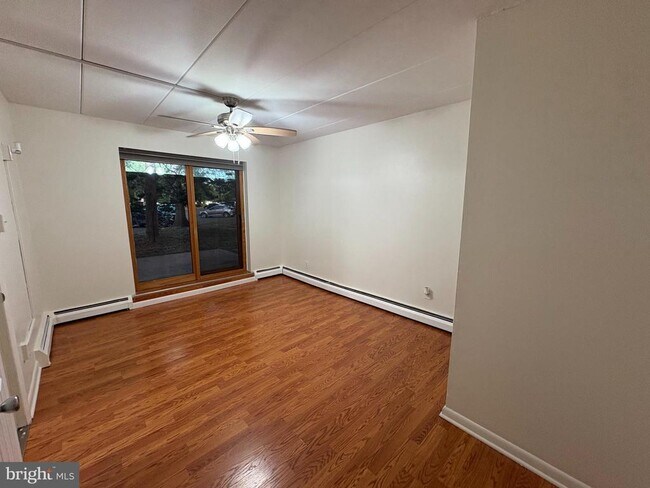 Foto del edificio - 1575 W Street Rd