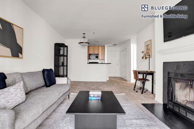 Building Photo - 1812 N Quinn St