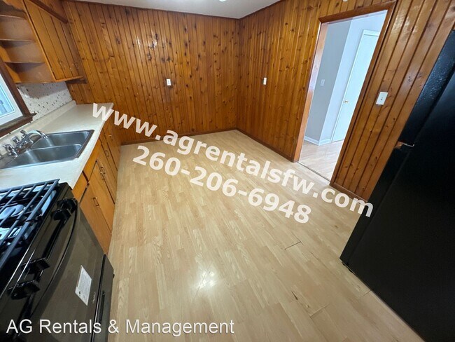 Foto del edificio - 4 br, 1.5 bath House - 6405 Arnel Ave