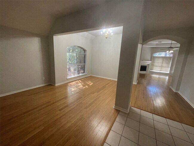 Foto del edificio - 35 Barn Lantern Pl