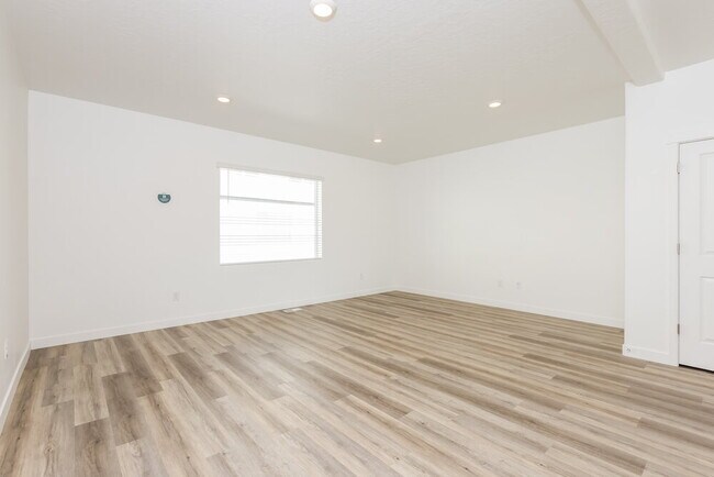 Foto del edificio - 1157 W 120 S