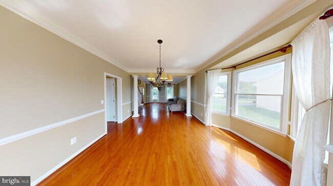 Building Photo - 43799 Abbott Pl