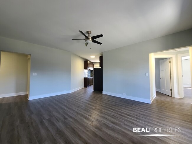 Building Photo - 730 Judson Ave