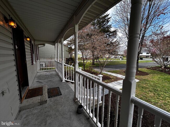 Foto del edificio - 123 Meadowbrooke Pl