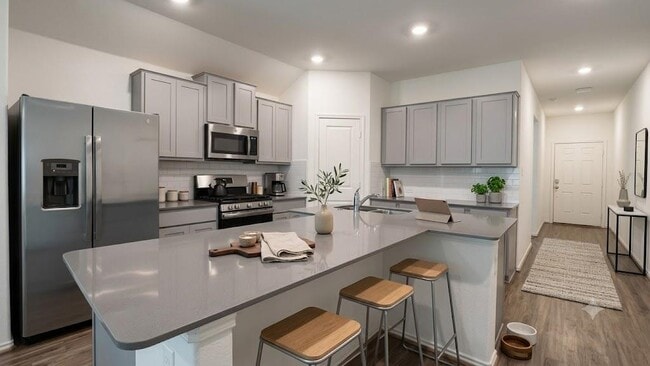 Building Photo - 5817 Bellissima Way