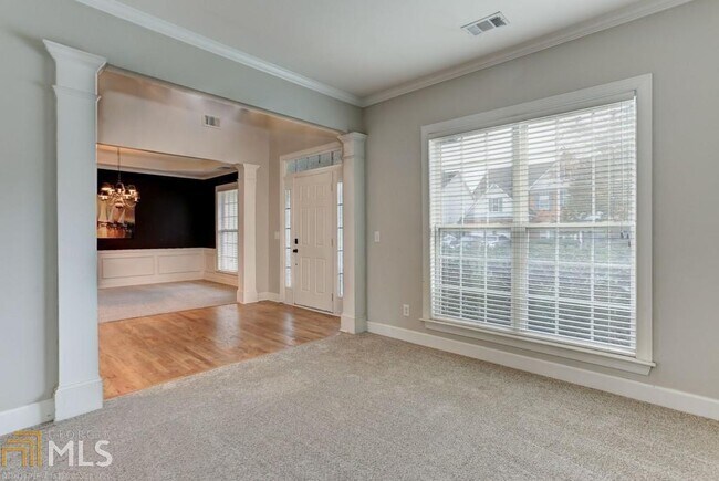 Building Photo - 1307 Calderwood Ct SE