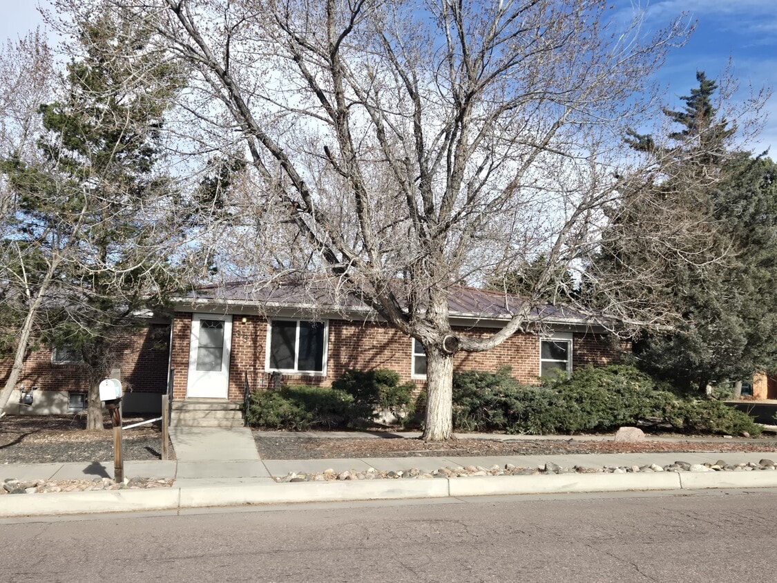 Photo - 3820 Meadow Ln (Colorado Springs, CO)