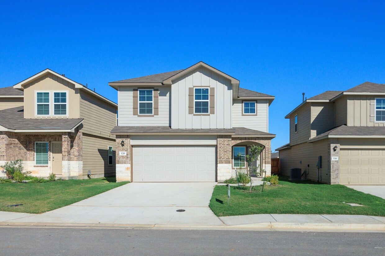 REDUCED DEPOSIT!!! Brand New Home in Gol... House Rental in