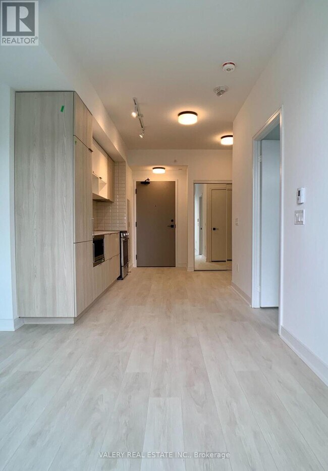 Photo du bâtiment - 60 Tannery Rd