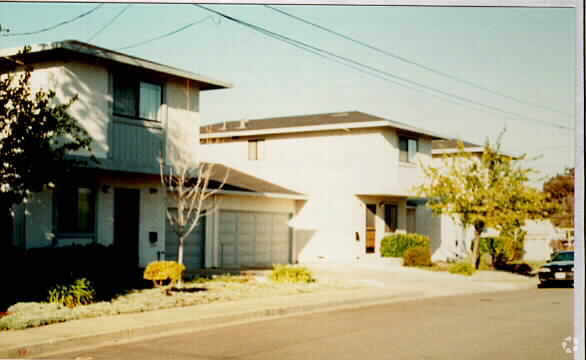 Primary Photo - 20059 Anita Ave