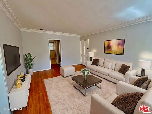 Foto del edificio - 1269 N Crescent Heights Blvd