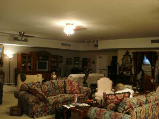  - Carriage House Condo