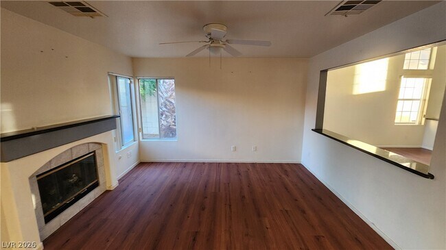 Building Photo - 332 Cavalla St