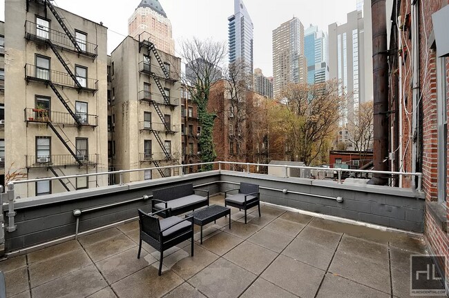 Building Photo - WEST 46 STREET