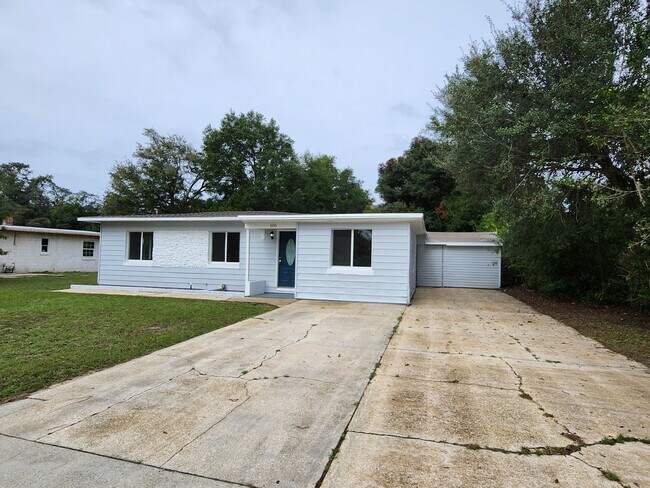 Foto del edificio - 606 Chaseville St