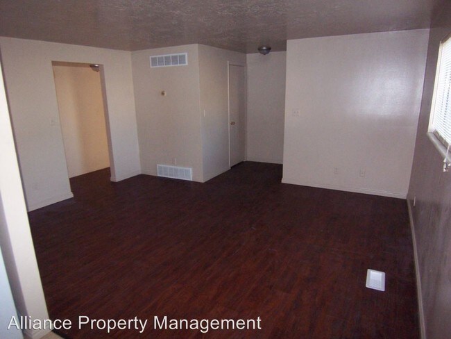 Building Photo - 1517 W 1650 N