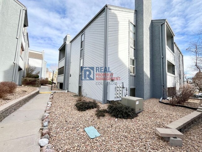 Photo - 14076 E Stanford Cir Apartment