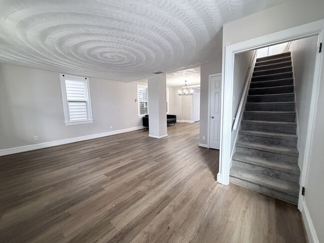 Foto del edificio - 714 B St