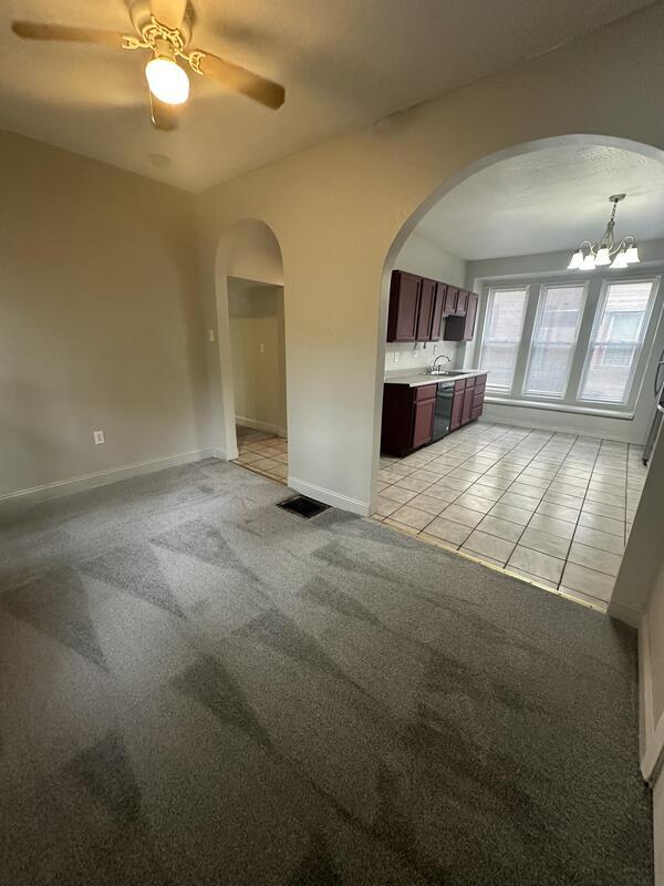 Building Photo - 2226 East 93rd Street