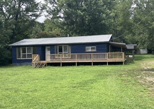 Building Photo - 308 US-64