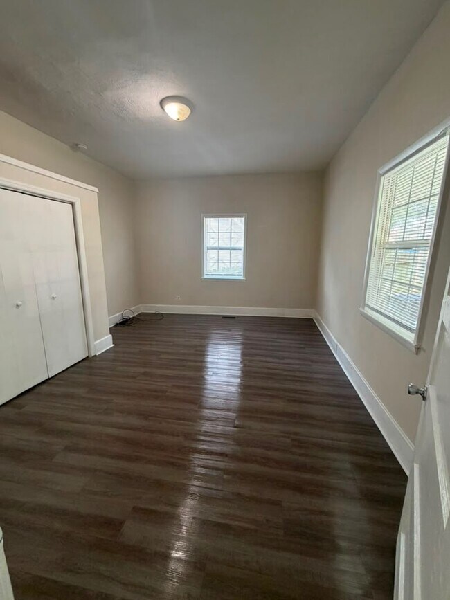 Foto del edificio - 910 Chicamauga Ave