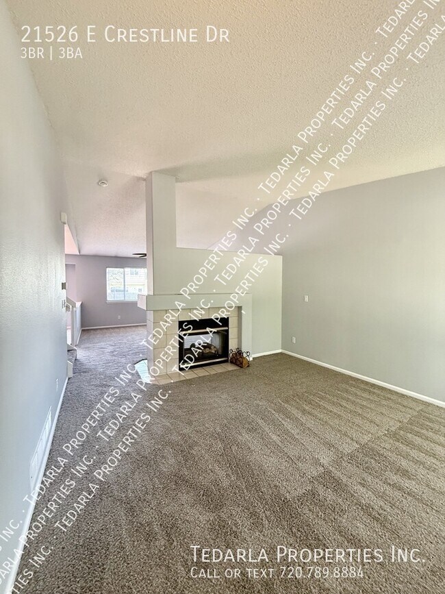 Foto del edificio - 21526 E Crestline Dr