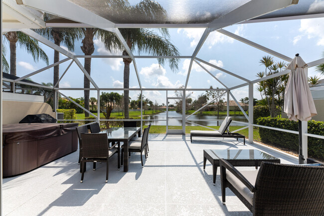 Foto del edificio - 5059 Magnolia Bay Cir