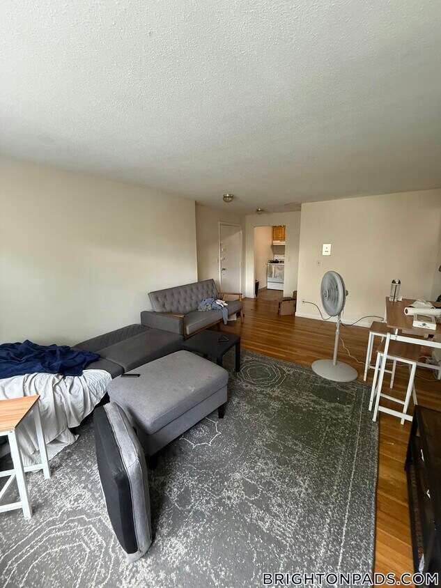 Foto principal - 122 Dustin St