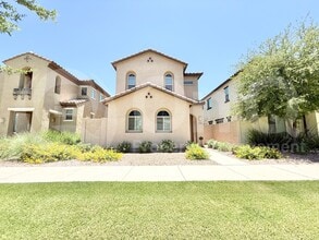 Building Photo - 3726 E Dogwood Dr