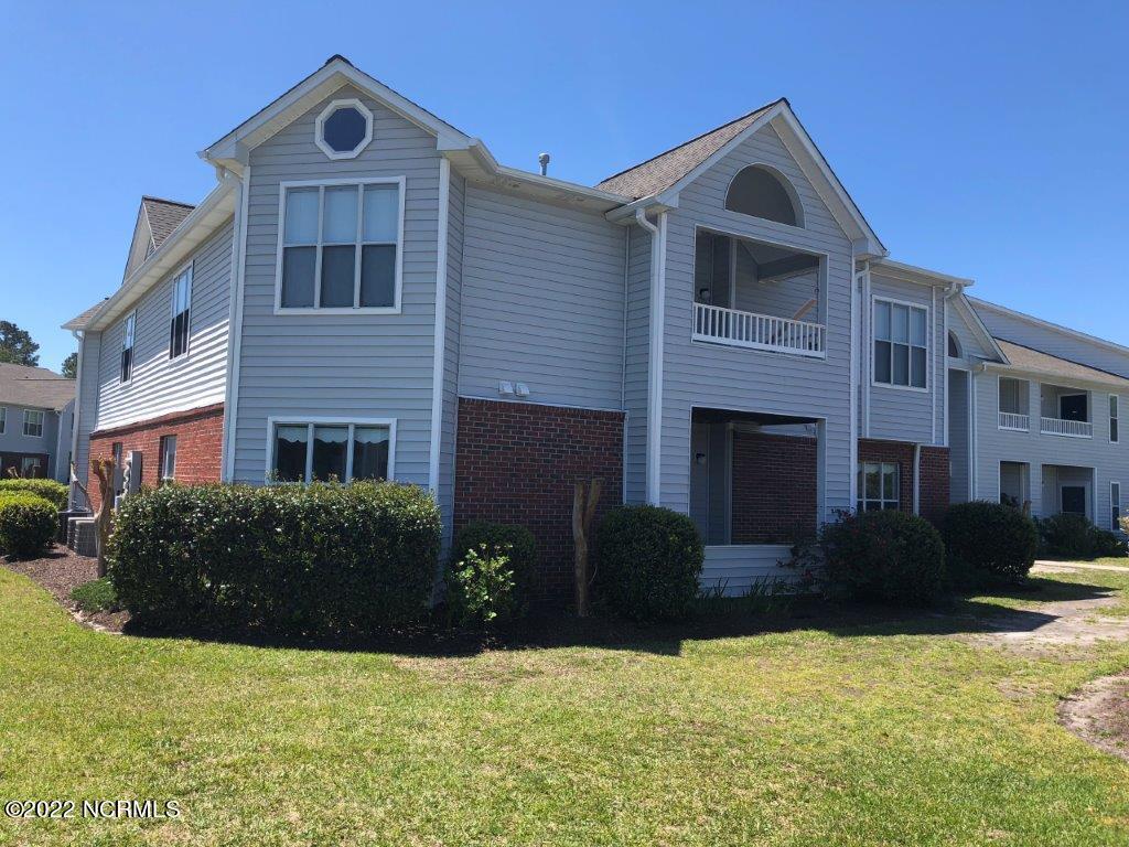 Primary Photo - 4136 Breezewood Dr