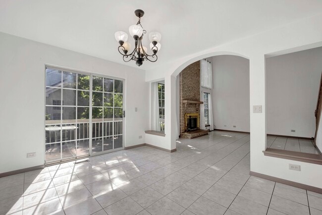 Building Photo - 2164 Seaver Ln